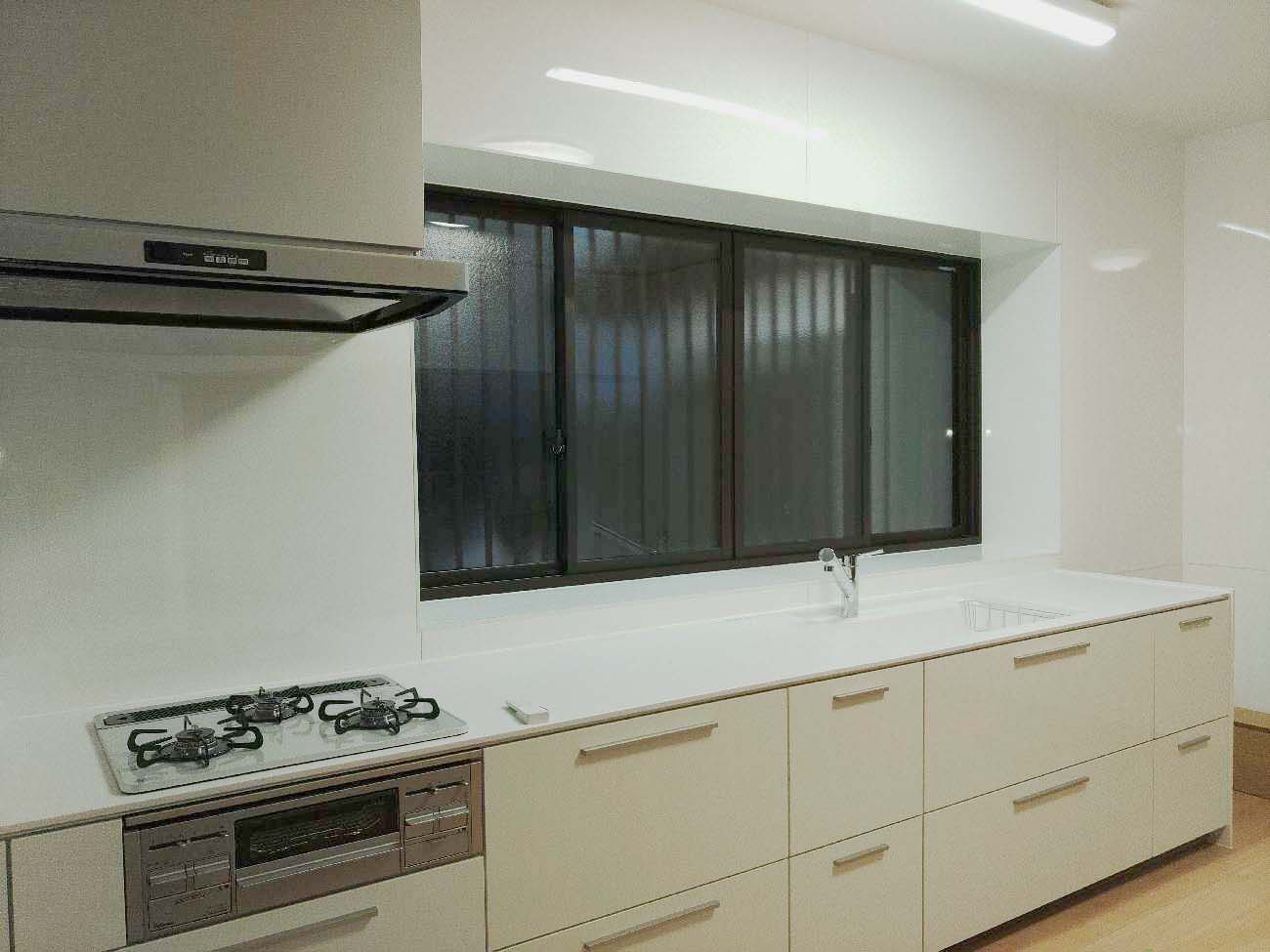 間口の広さを活かしたスタイリッシュな空間after