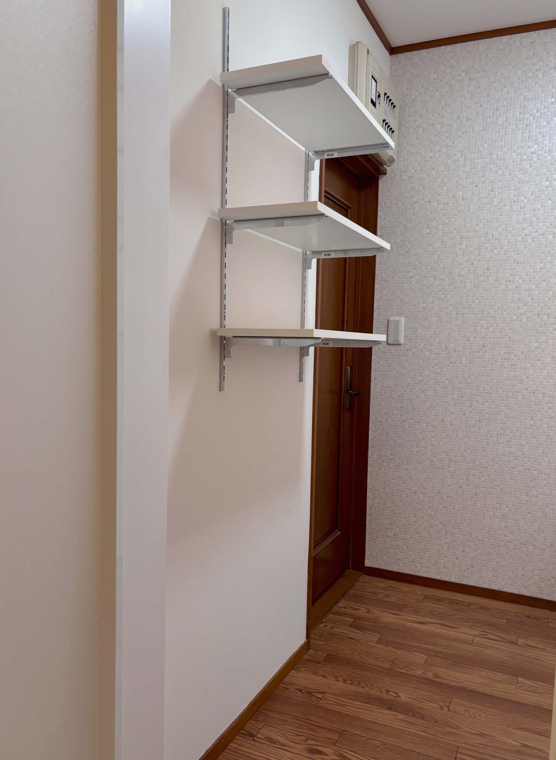 可動棚で空間を有効活用